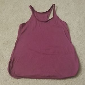 Lululemon size 2 shirt